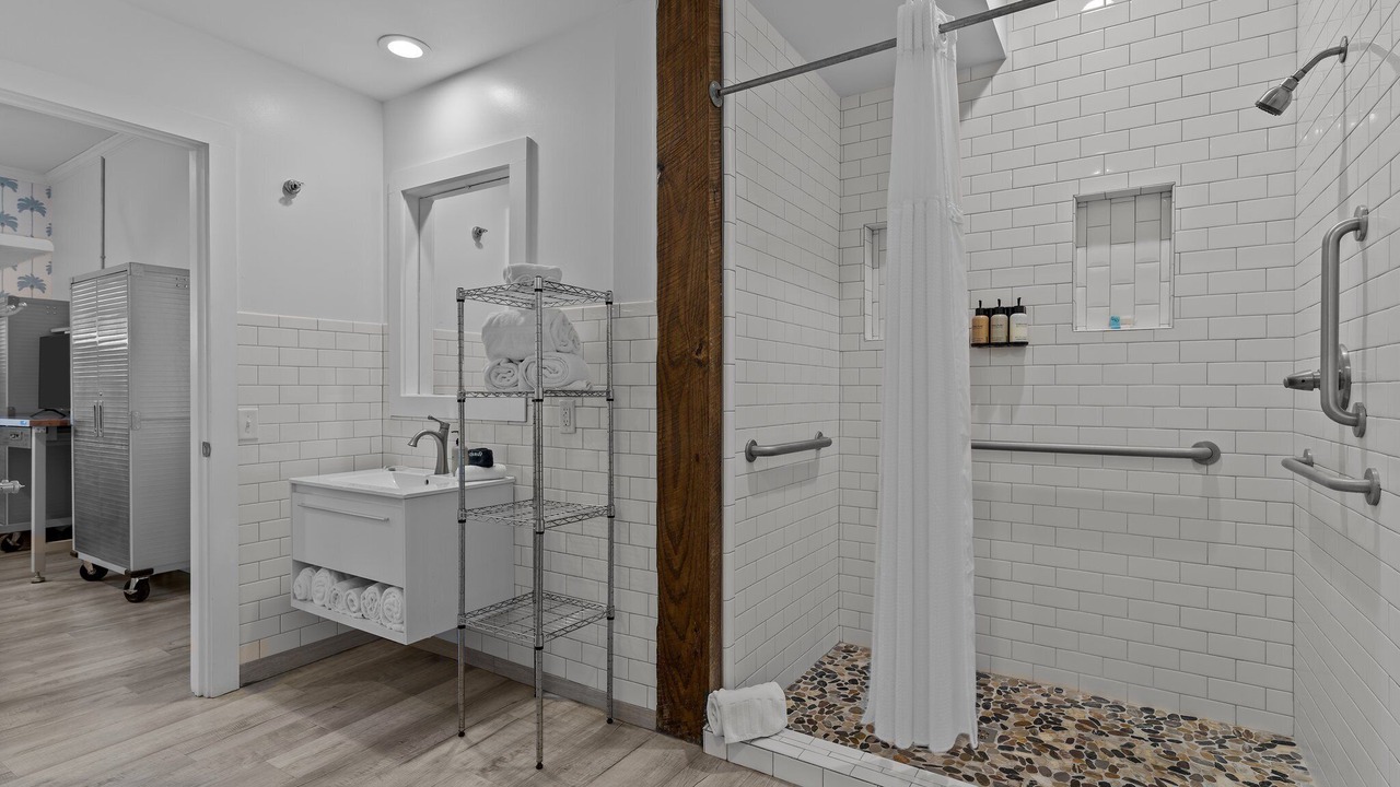 Photo of Bathroom in Topsail Beach