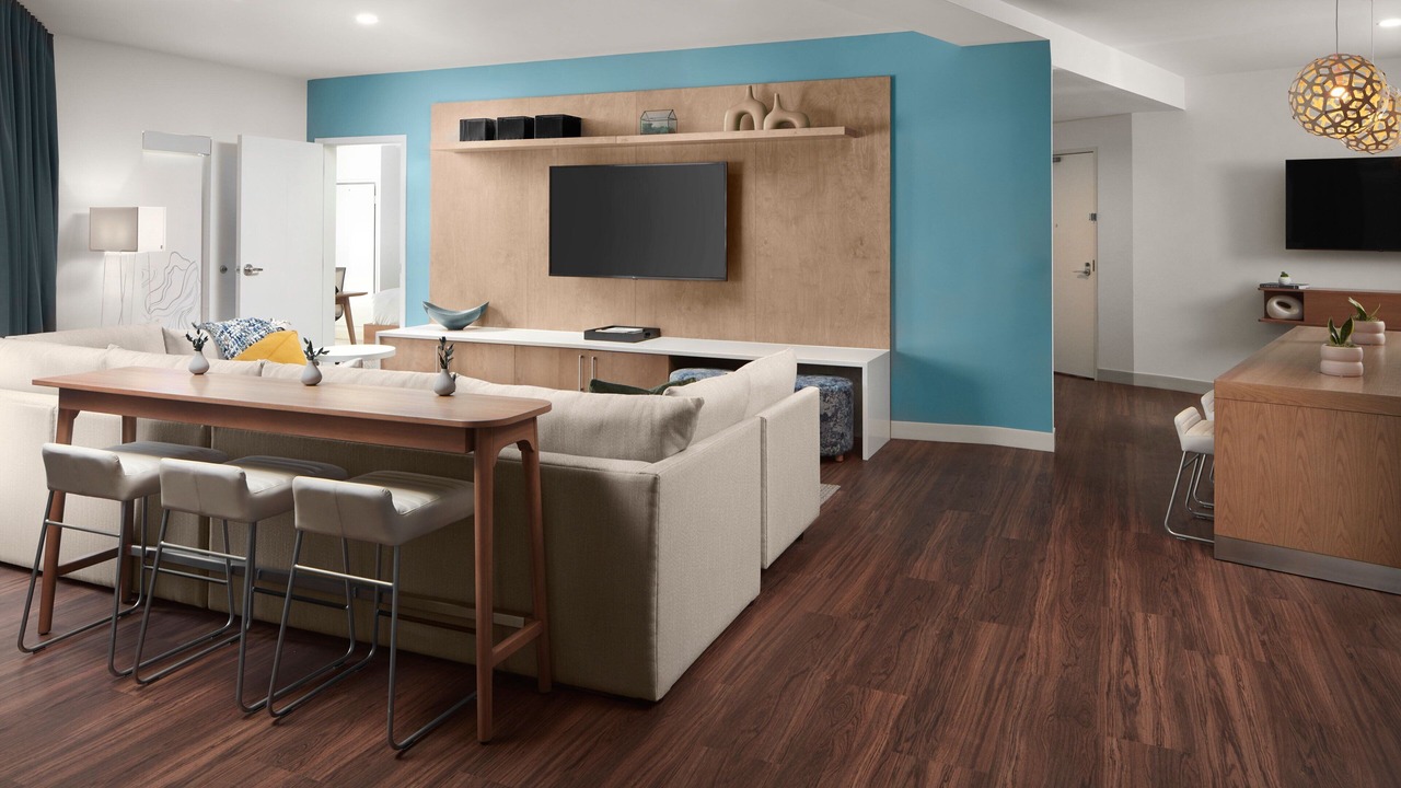 Photo of Livingroom in Second Ward