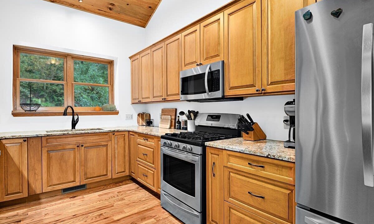 Photo of Kitchen in Hendersonville