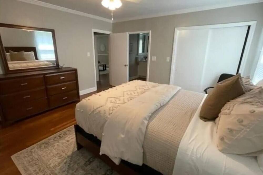 Photo of Bedroom in Burlington