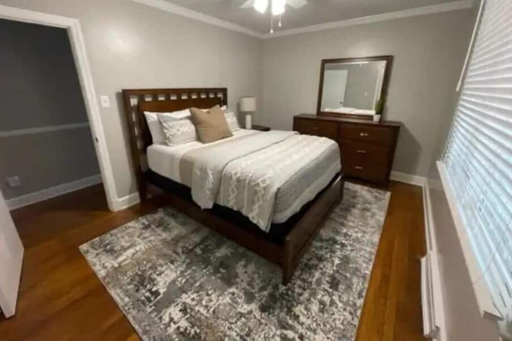 Photo of Bedroom in Burlington