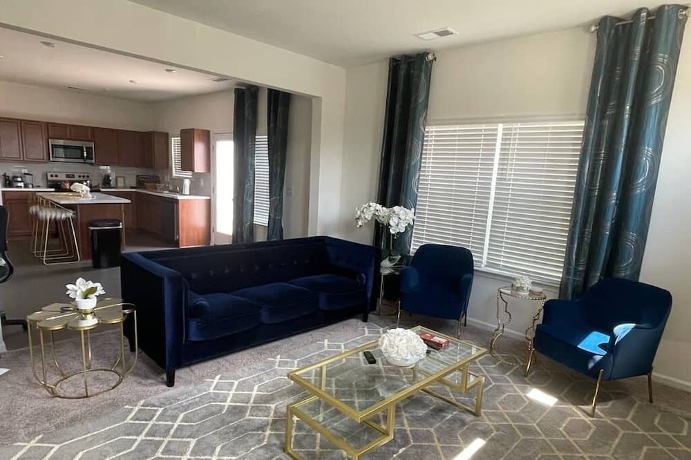 Photo of Livingroom in Mount Holly