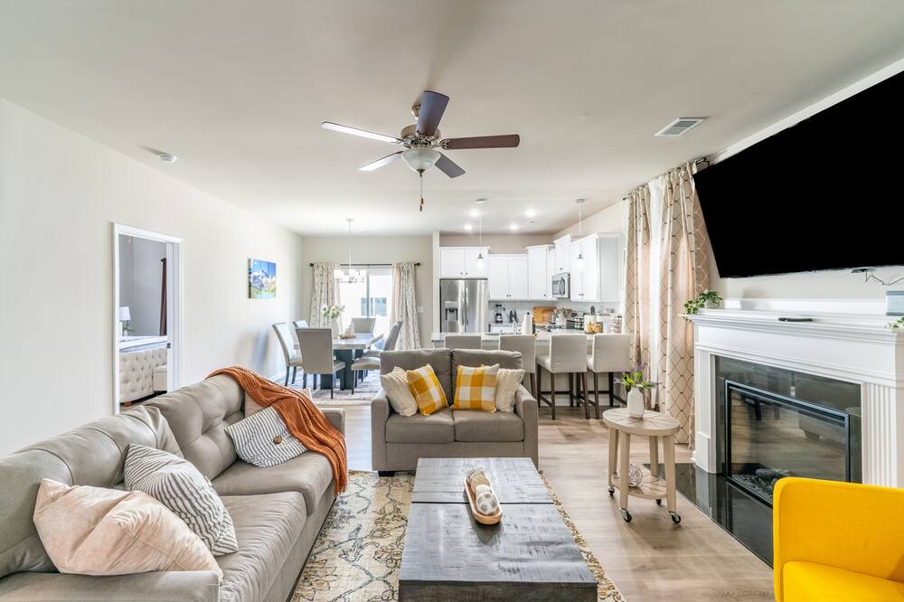 Photo of Livingroom in Charlotte