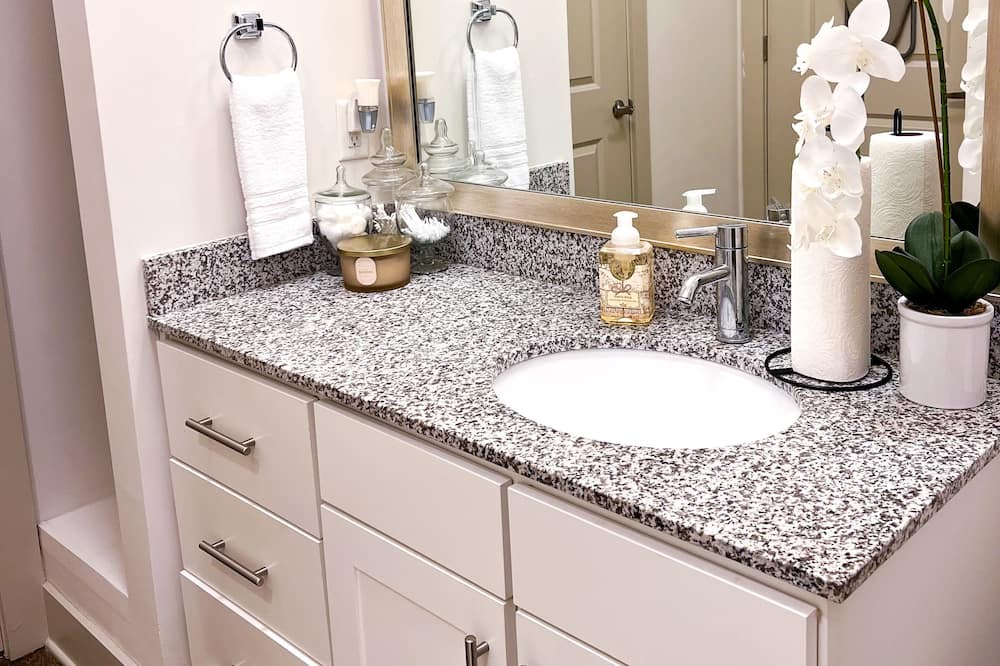 Photo of Bathroom in Dixie - Berryhill