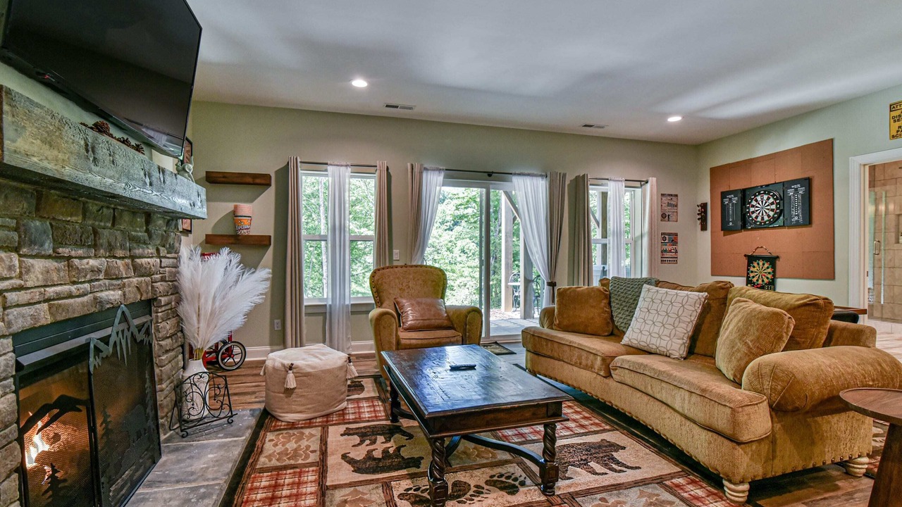 Photo of Livingroom in Black Mountain