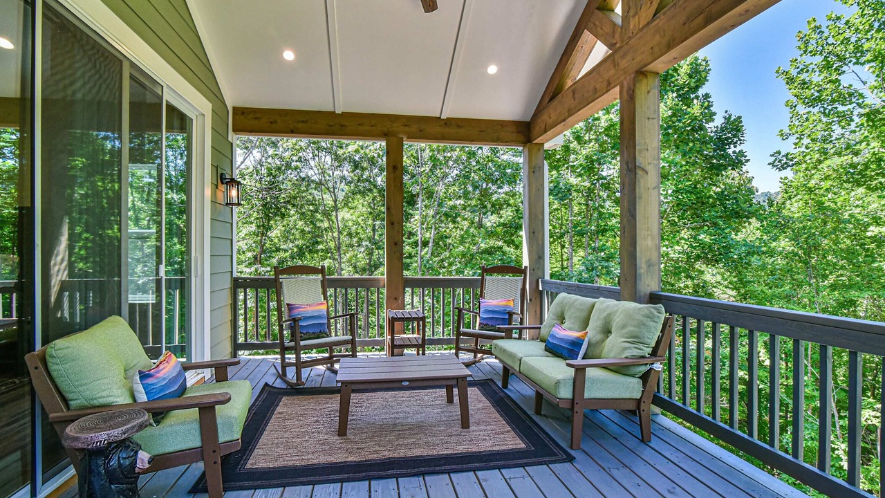 Photo of Outdoor in Black Mountain