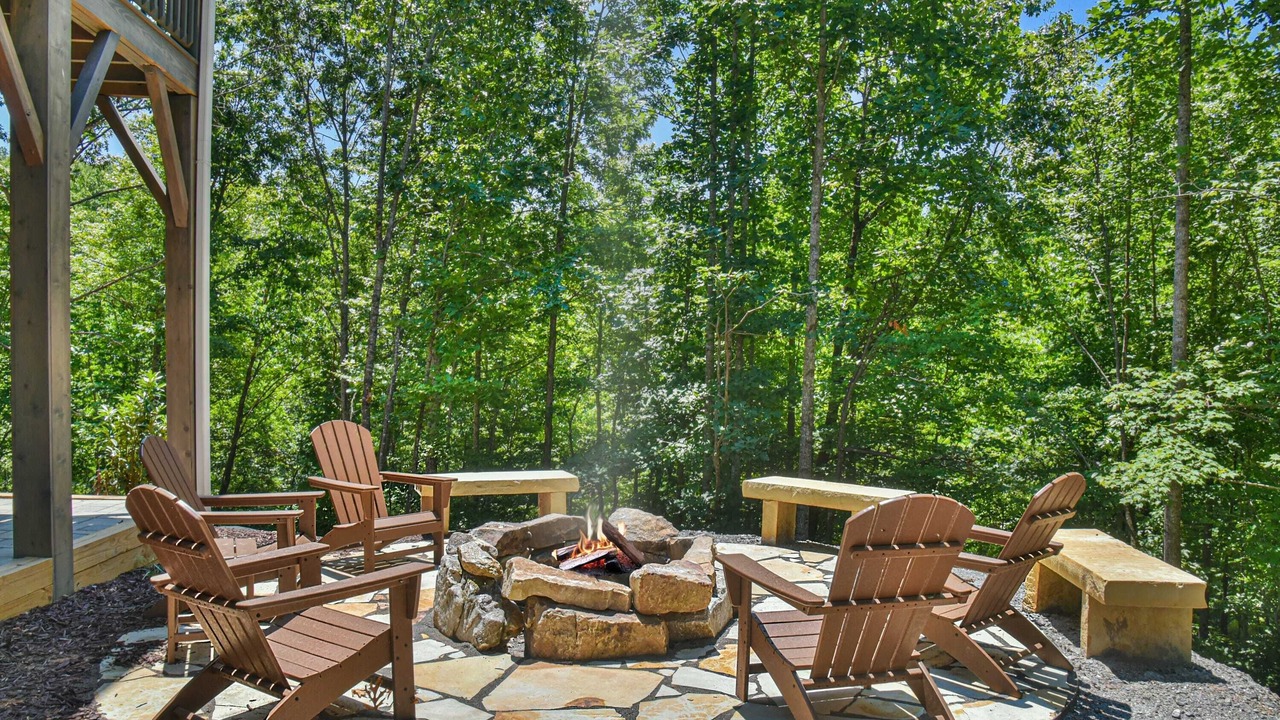 Photo of Outdoor in Black Mountain