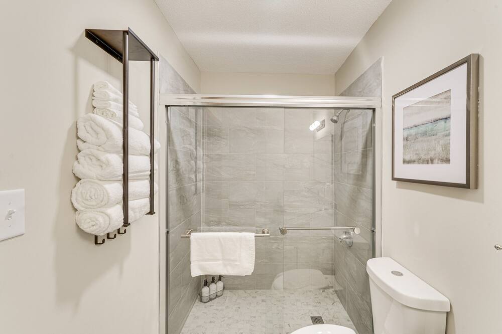 Photo of Bathroom in Morganton