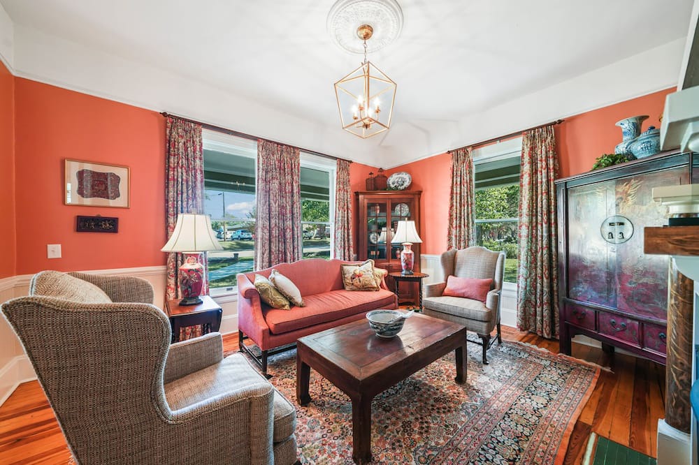 Photo of Livingroom in Aberdeen