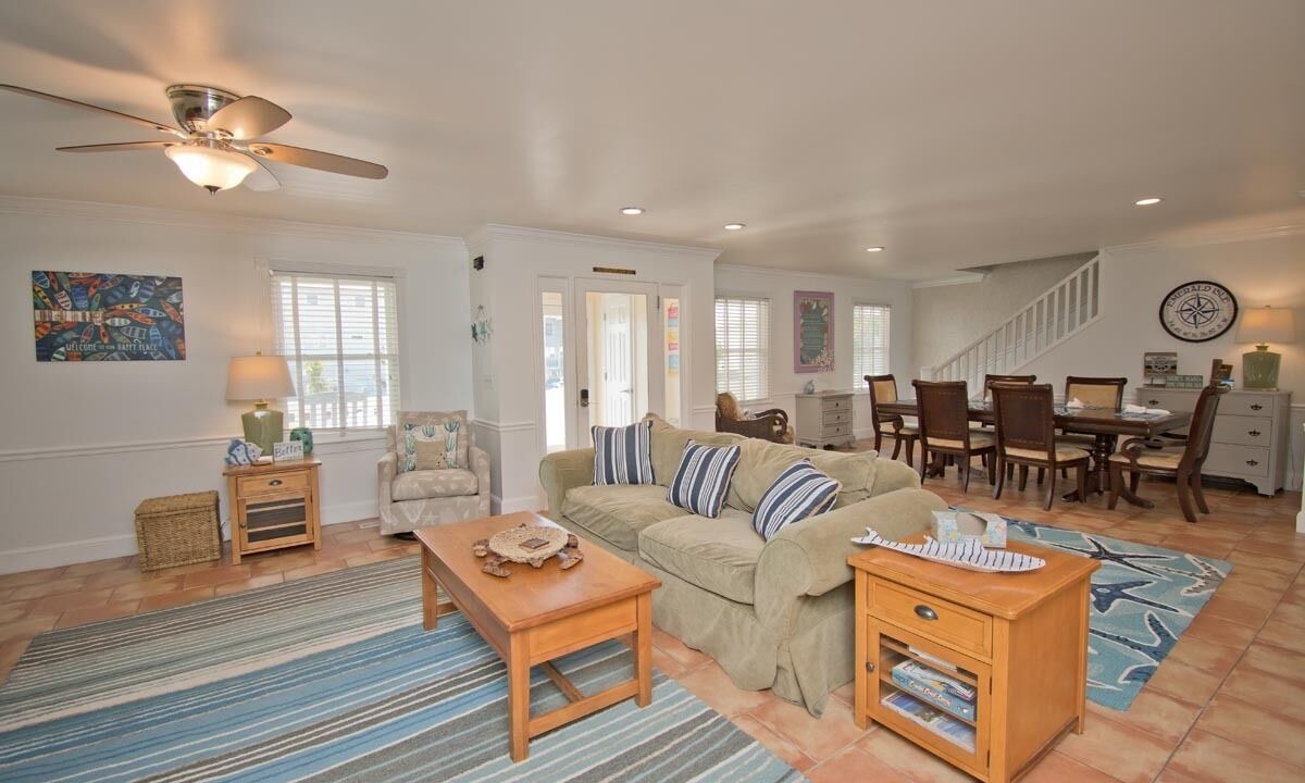 Photo of Livingroom in The Point