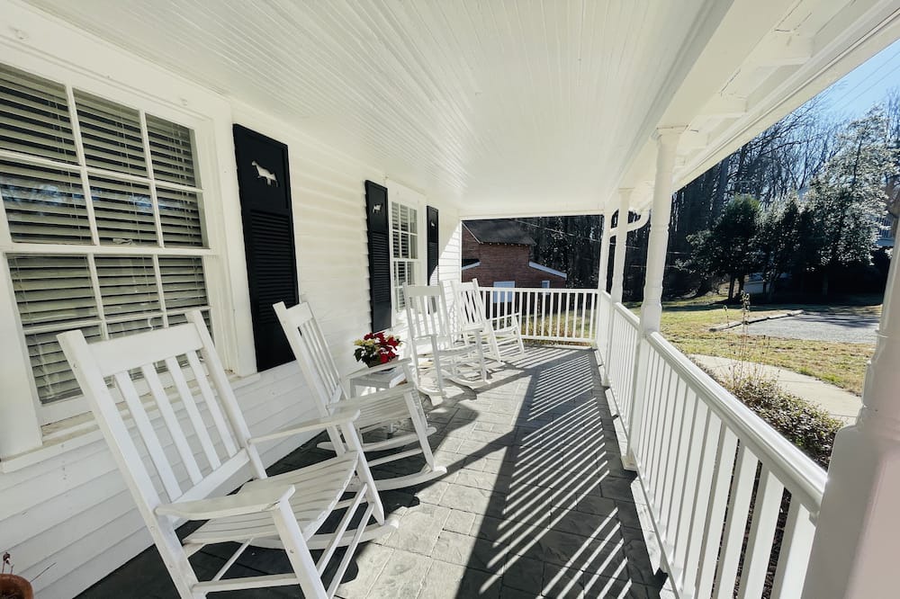 Photo of Outdoor in Clemmons