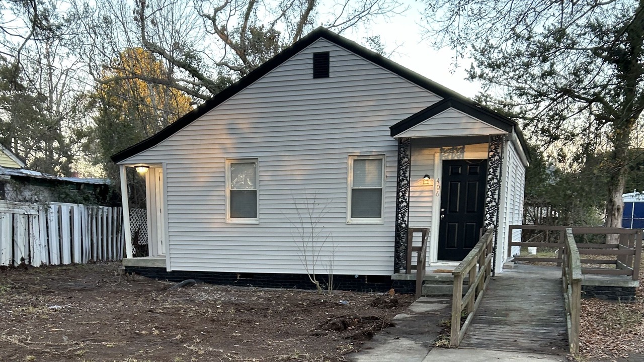 Photo of Outdoor in Greenville