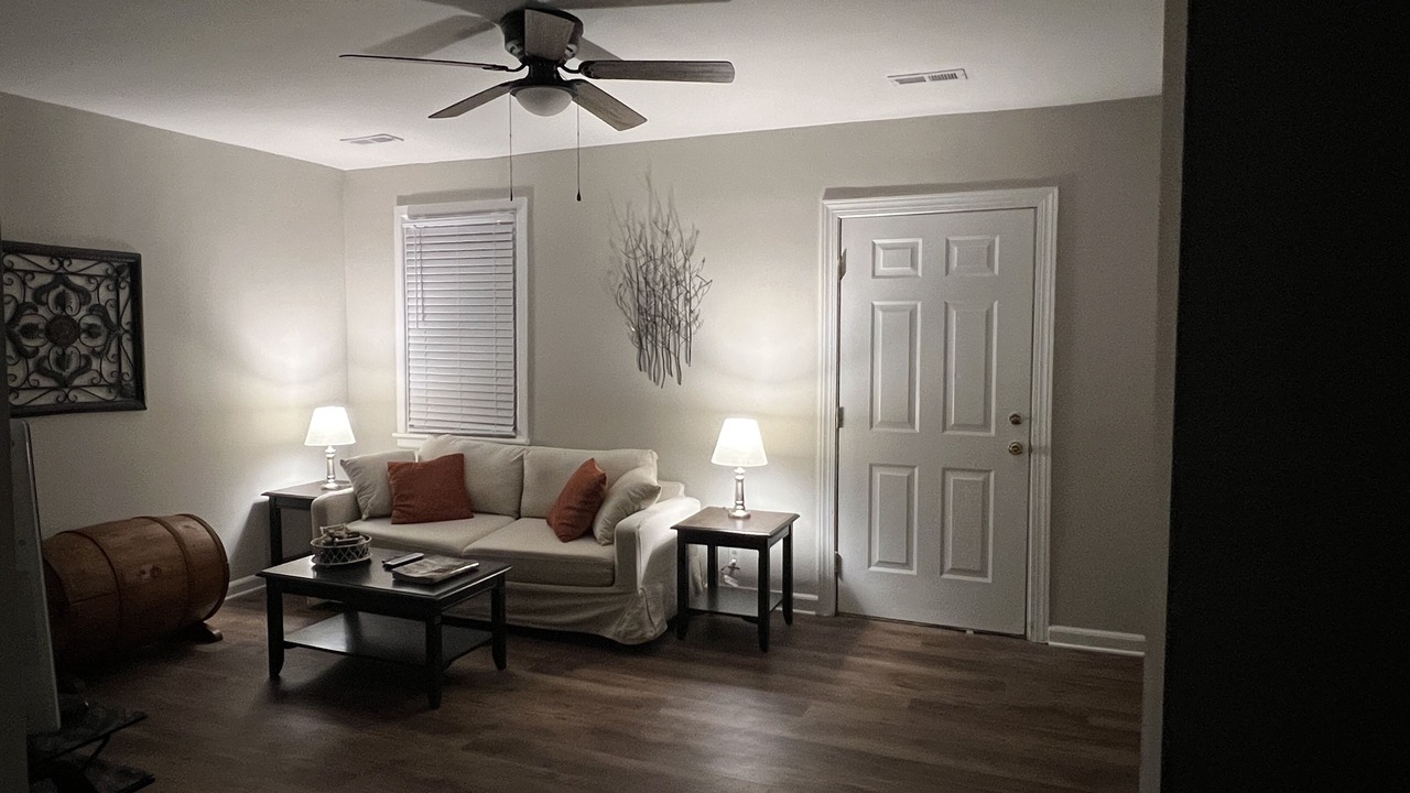 Photo of Livingroom in Greenville