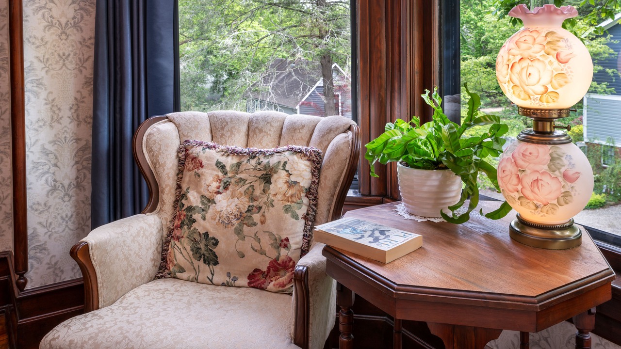 Photo of Bedroom in Historic Montford