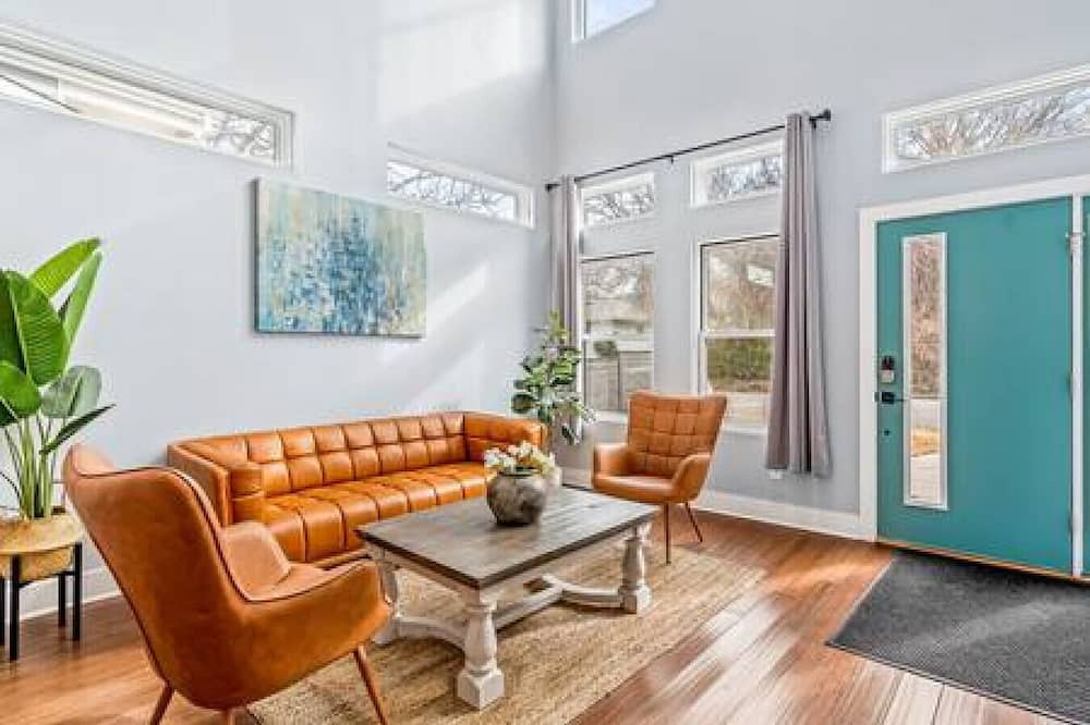 Photo of Livingroom in Durham