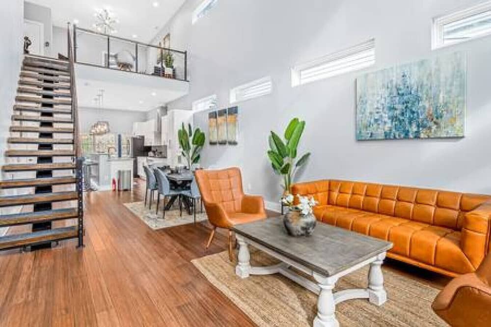 Photo of Livingroom in Durham