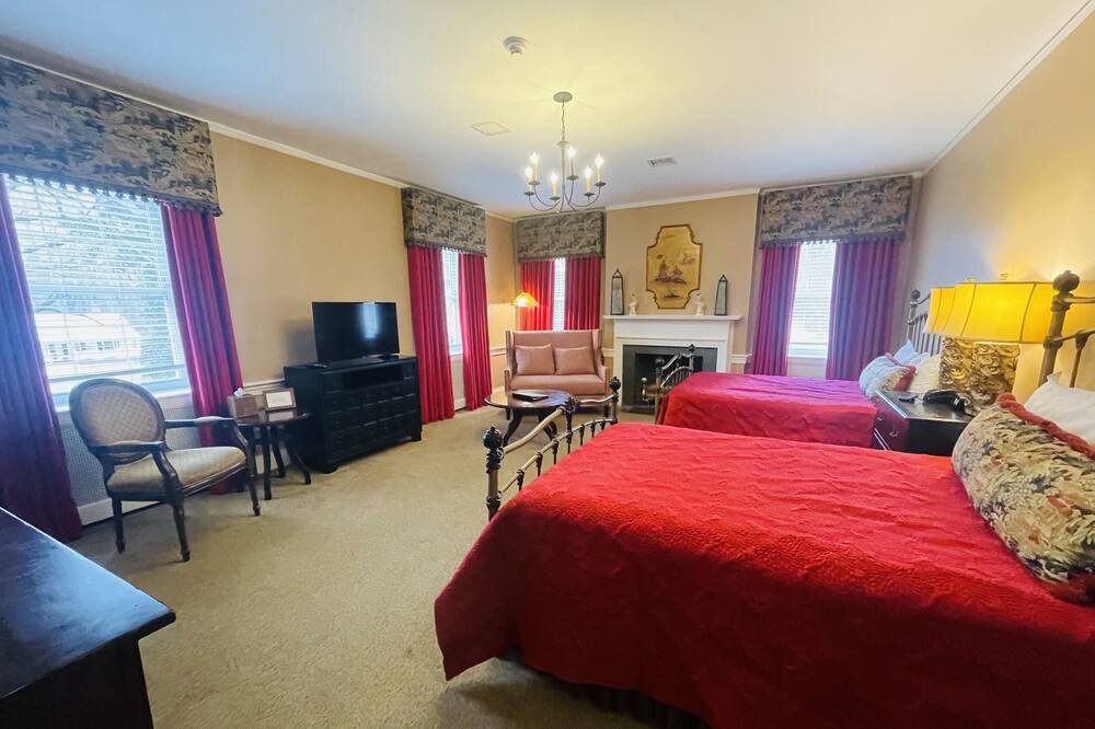 Photo of Bedroom in Clemmons