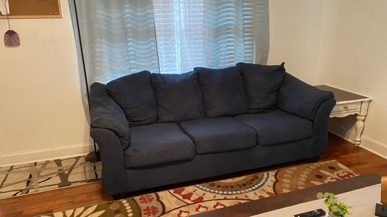 Photo of Livingroom in Aurora