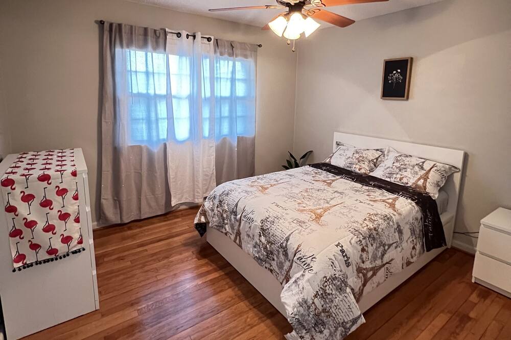 Photo of Bedroom in Westover