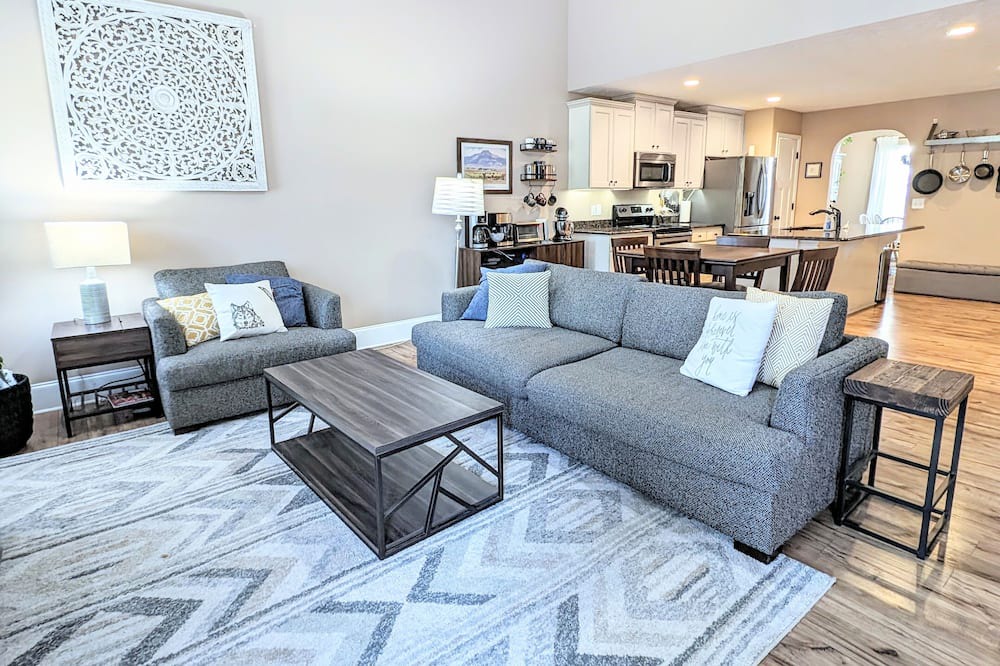 Photo of Livingroom in Pinehurst