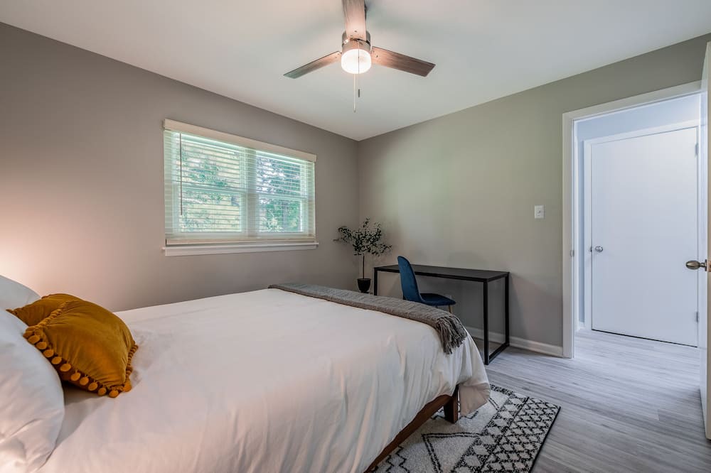 Photo of Bedroom in East Raleigh