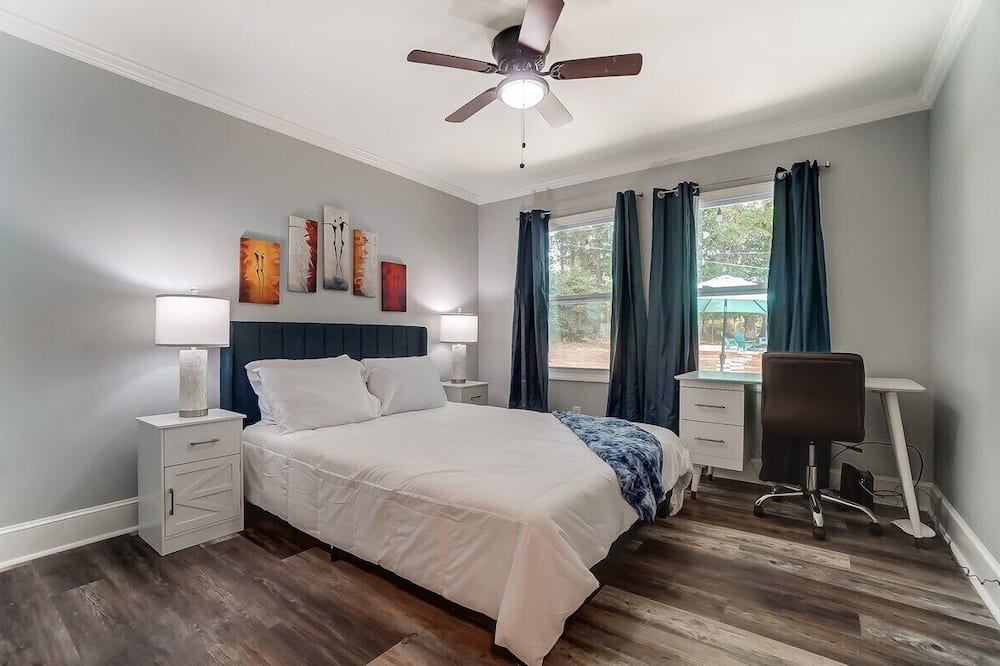 Photo of Bedroom in Starmount
