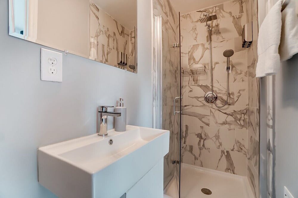 Photo of Bathroom in Starmount