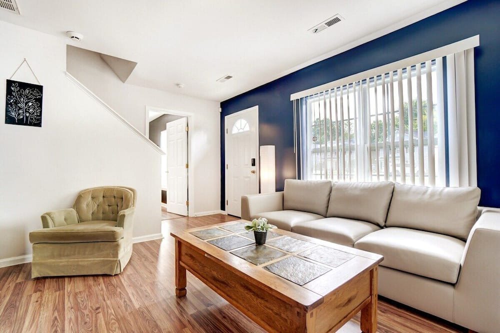 Photo of Livingroom in Charlotte