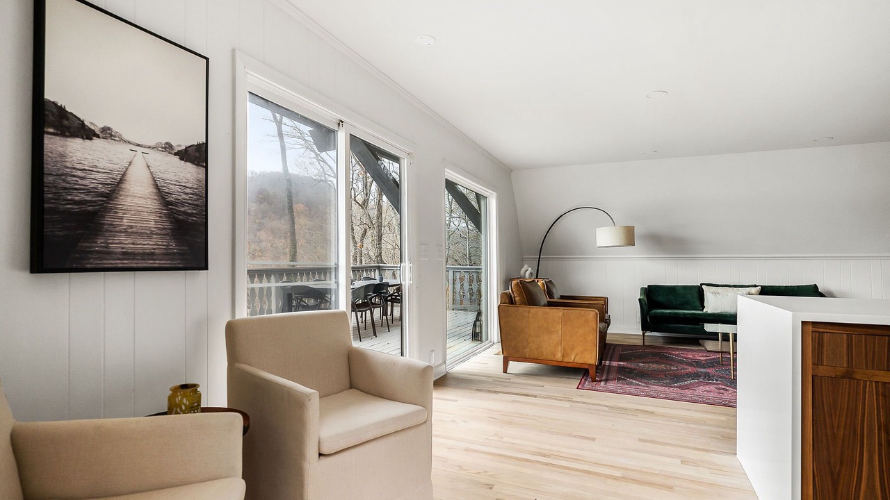 Photo of Livingroom in Smithville