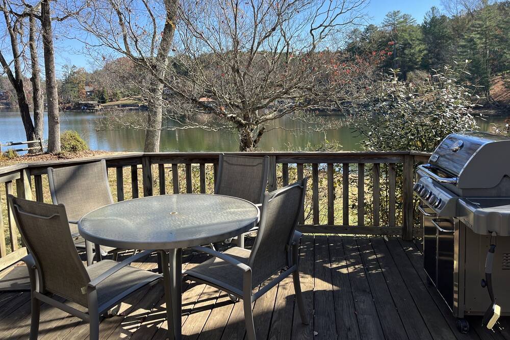 Photo of Outdoor in Hickory