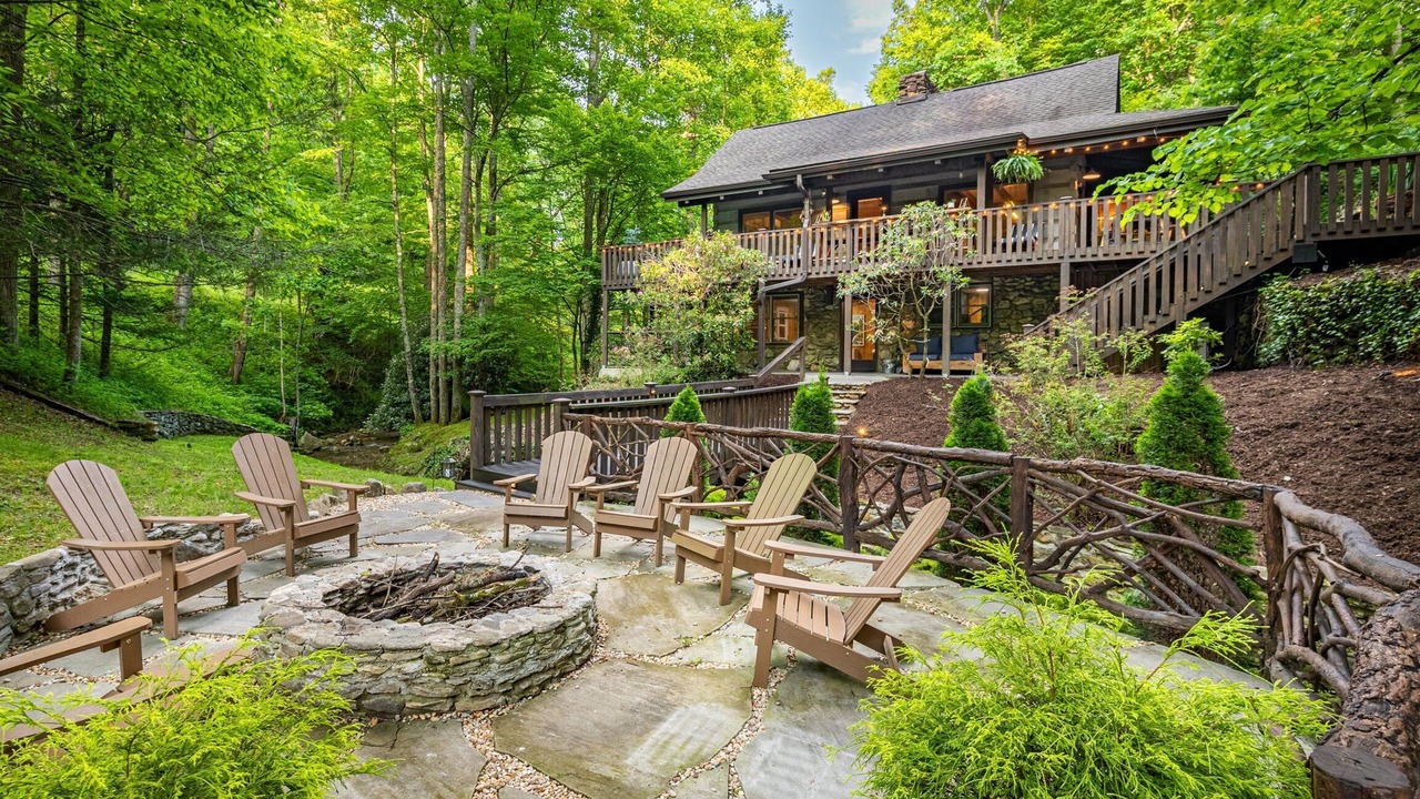 Photo of Outdoor in Apple Ridge