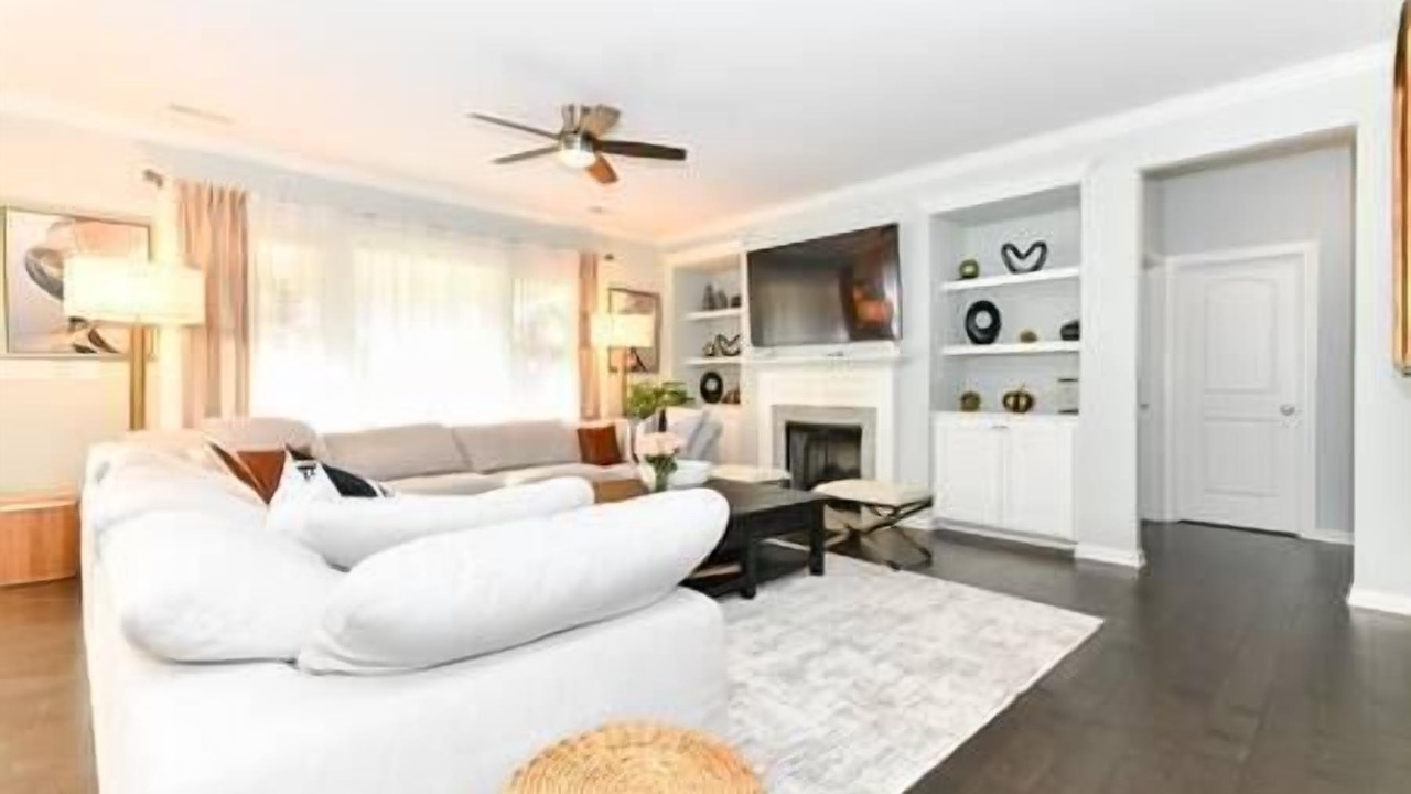 Photo of Livingroom in Greensboro