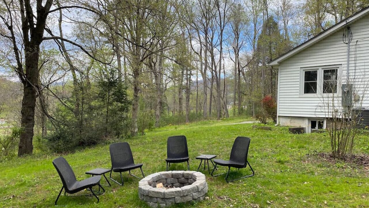 Photo of Outdoor in Candler