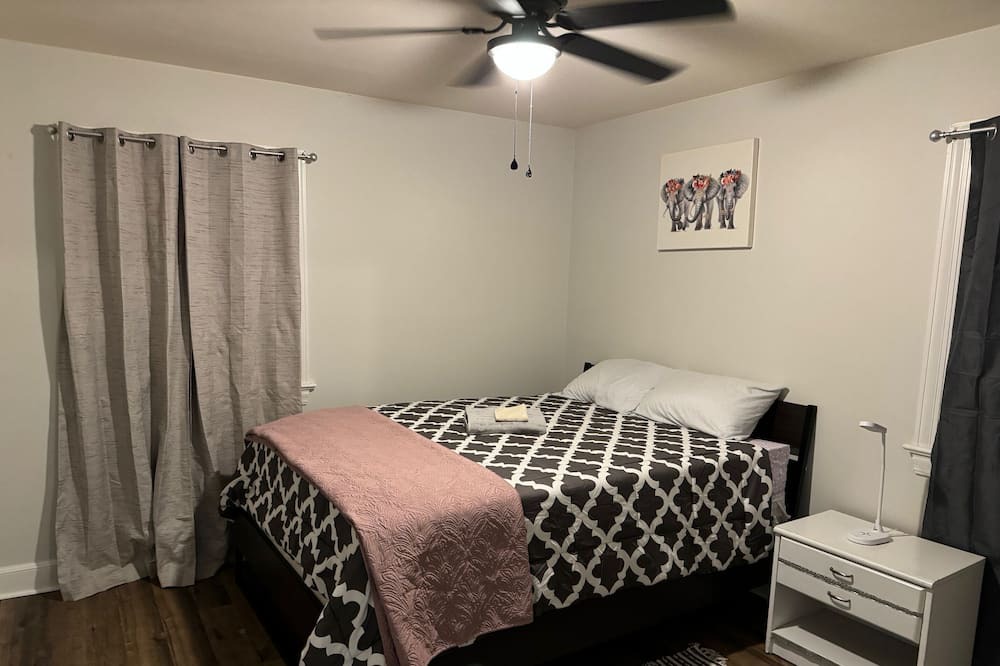 Photo of Bedroom in Rocky Mount