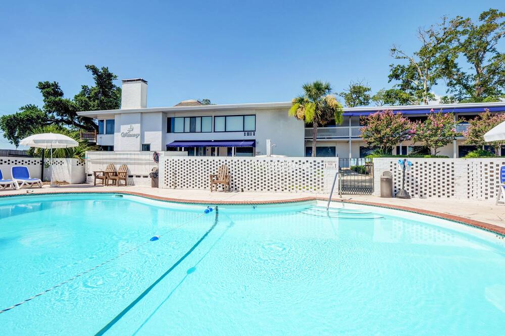 Photo of Outdoor in Airlie