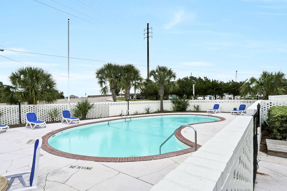 Photo of Outdoor in Airlie