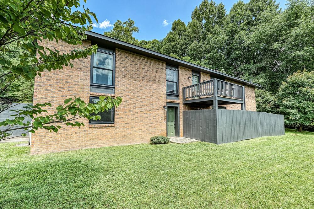 Photo of Outdoor in Horse Shoe