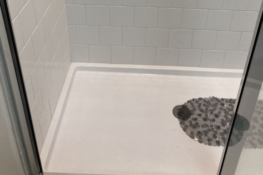Photo of Bathroom in Dixie - Berryhill
