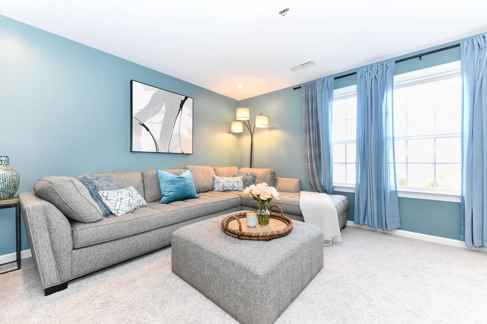 Photo of Livingroom in Greensboro