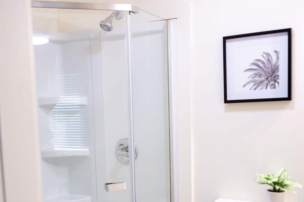 Photo of Bathroom in Hayesville