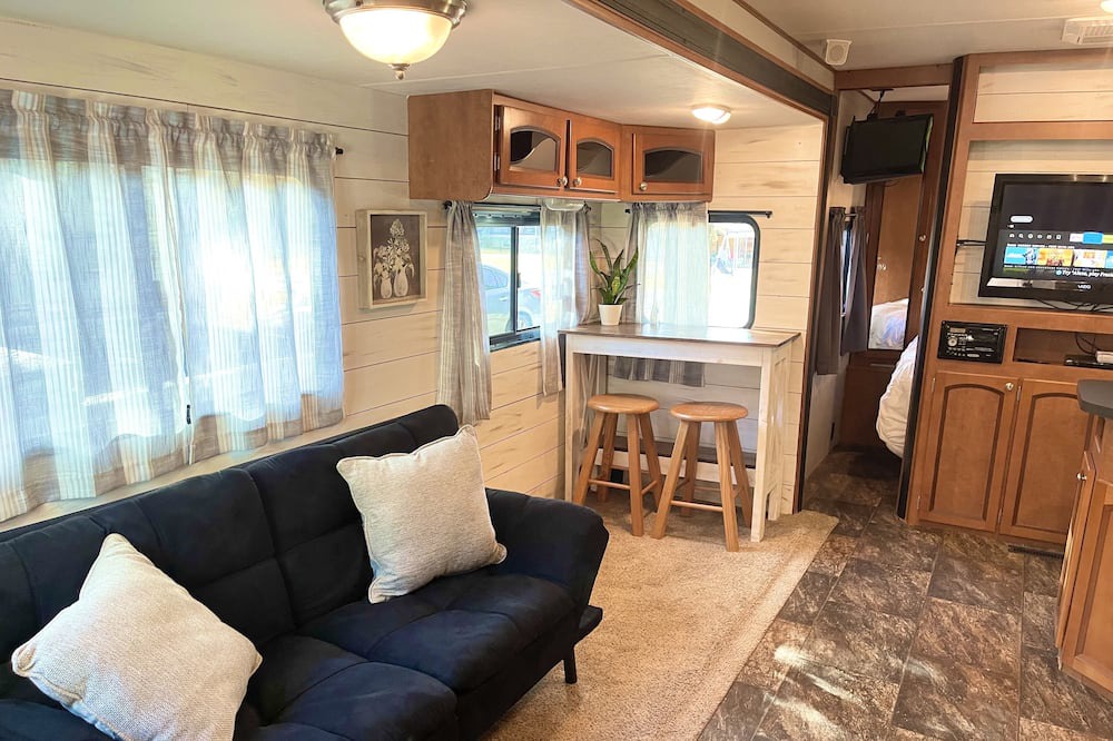 Photo of Livingroom in Randolph County