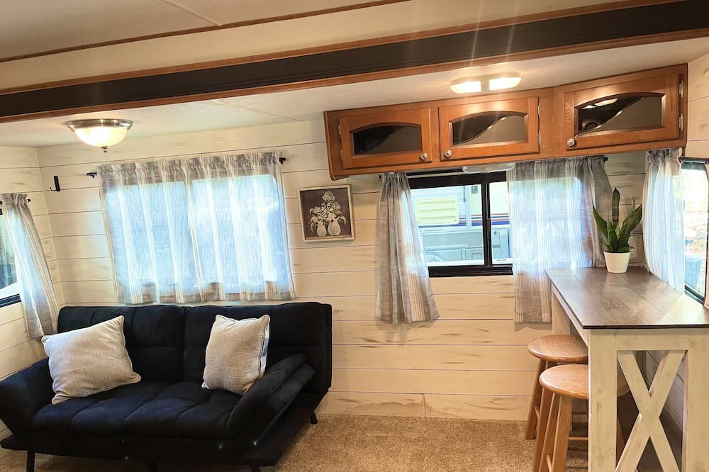 Photo of Livingroom in Randolph County