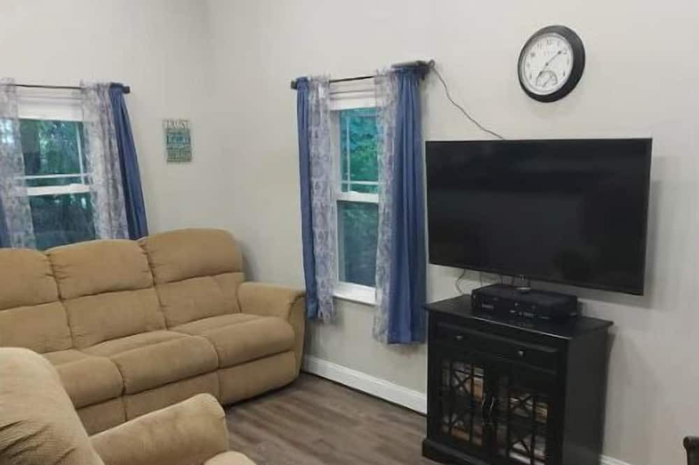 Photo of Livingroom in Randolph County