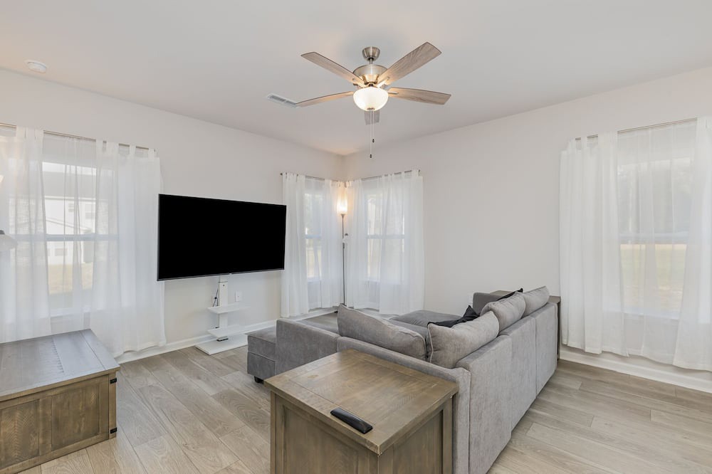 Photo of Livingroom in Selma