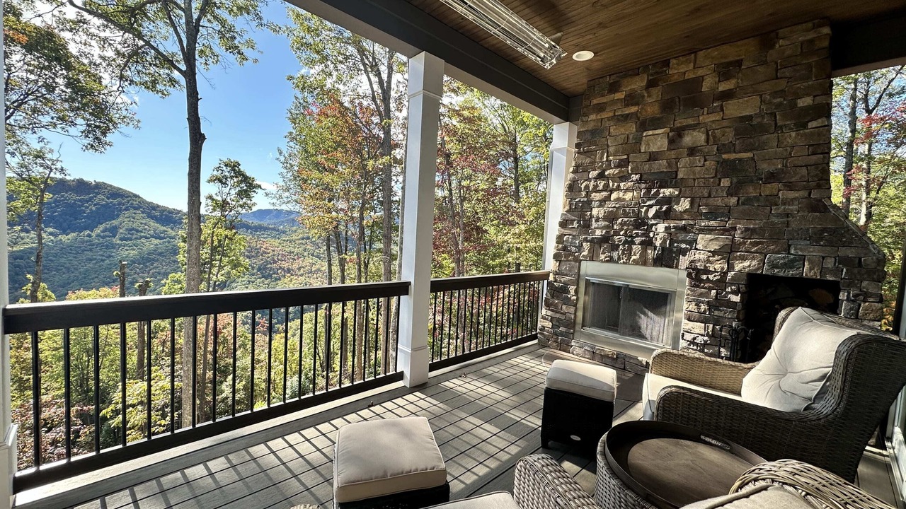 Photo of Outdoor in Black Mountain