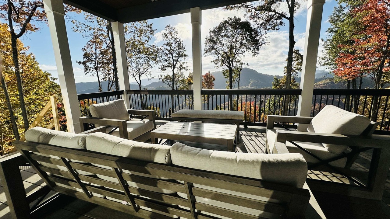 Photo of Outdoor in Black Mountain