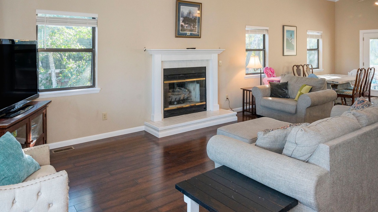 Photo of Livingroom in St. James