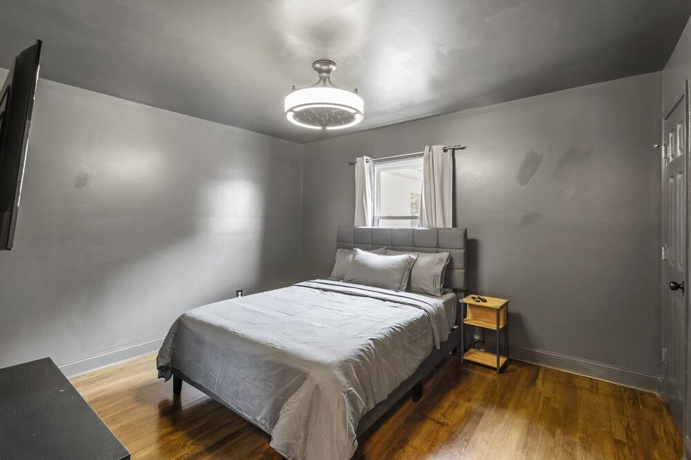 Photo of Bedroom in Belmont