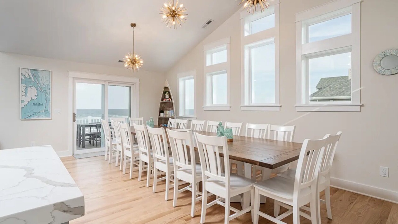 Photo of Others in Whalehead Beach