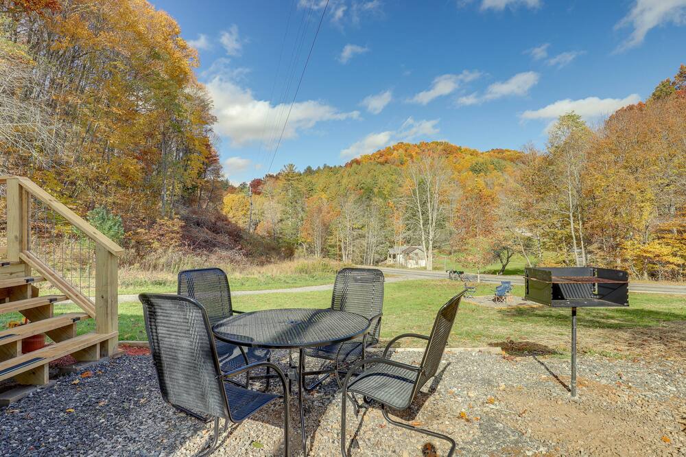 Photo of Outdoor in Mars Hill